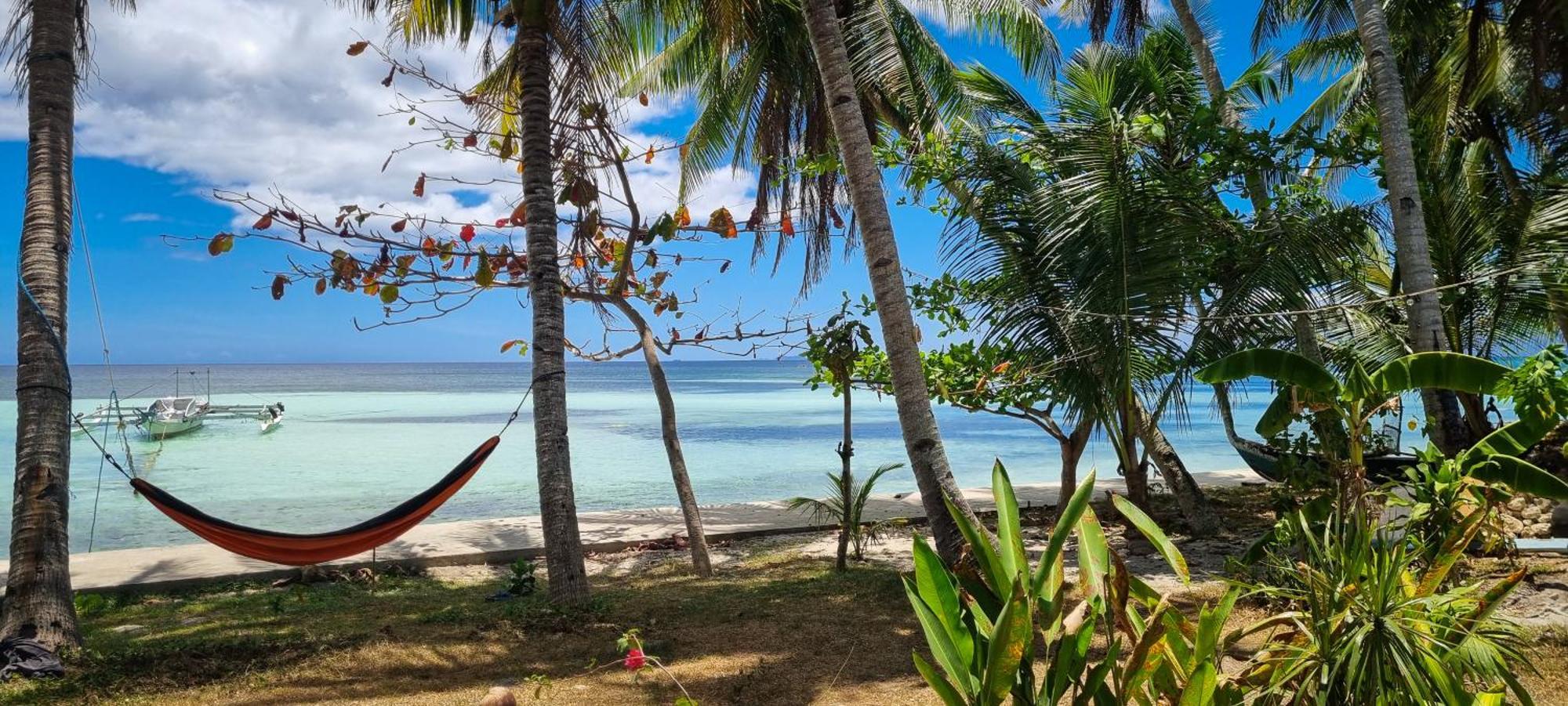 Хостел Blue House Backpackers Siquijor Сан-Хуан Экстерьер фото
